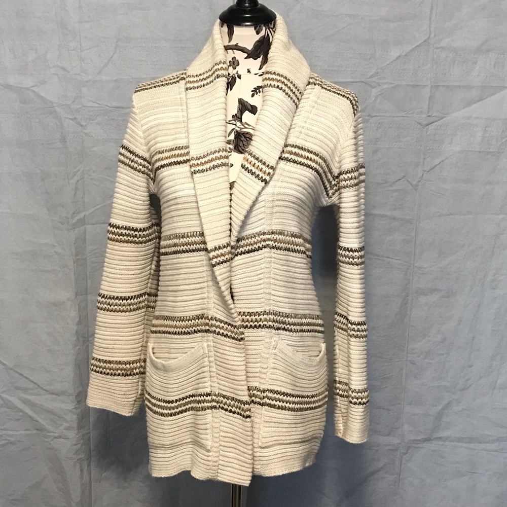 GODDIS Knit Cardigan
